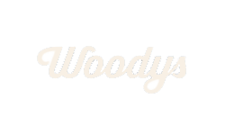 Logo - Woodys - Nos Marques - De Vue à l'Ouïe